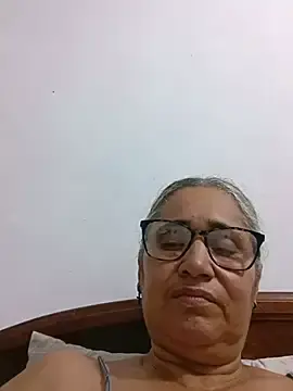 Stripchat Sex Cam of _candi