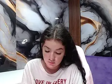 Stripchat Best Webcam of lilimini032
