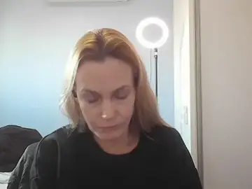Stripchat Free Live Porn of Annylove1