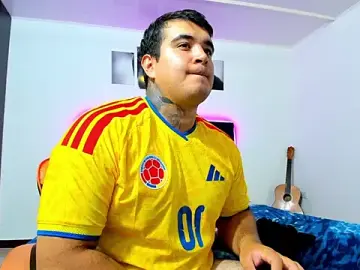 Stripchat Adult Video Chat of thiago__cp01