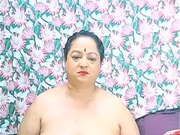 Stripchat Sex Cam of matureindian