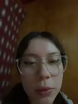 Stripchat Live Sex Cam of Lunissc_