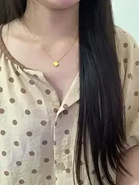 Stripchat Best live sex cam show of Beella24