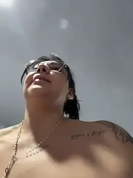 Stripchat Sex Cam of KittyObsession