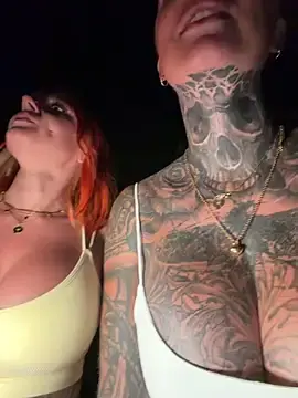 Stripchat Sex Cam of Inked_lorena