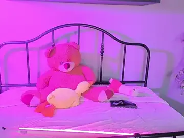 Stripchat Free Live Porn of Emma_Lirys