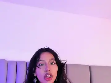 Stripchat Best Webcam of ParanoidTemptaion_
