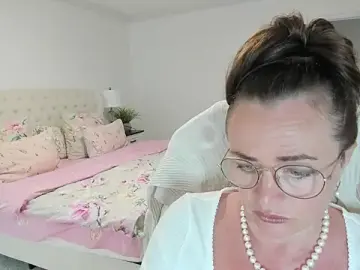 Stripchat Live Sex of Vika73