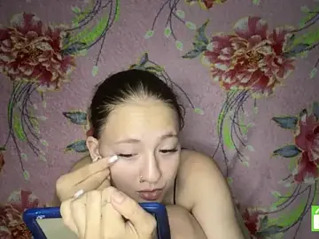 Stripchat Sex Cam of DuckedDesk