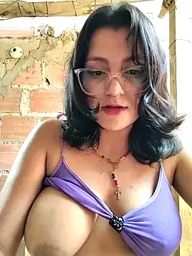 Stripchat Free Porn Cam of sienna_elara