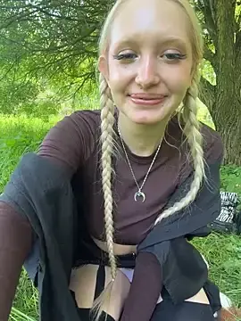 Stripchat Sex Chat of Mila_NoRules