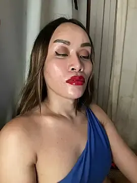 Stripchat Nude Webcam of RomanticPearlTS
