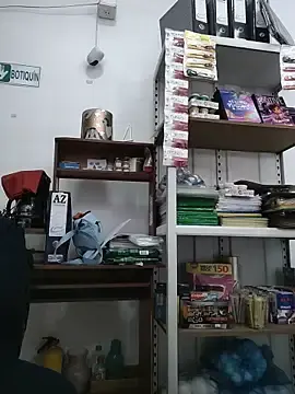Stripchat Adult Webcam of Violeta-Stationery_7