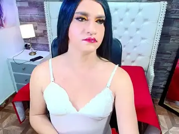 Stripchat Best Webcam of TRINY_TS