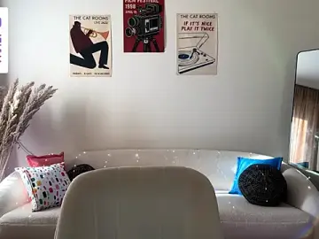 Stripchat Free Porn Cam of LinaMour