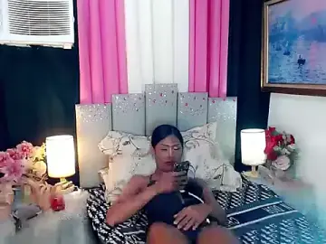 Stripchat Watch Live Sex Cams of Tarah_victoria_collins