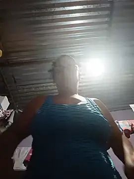 Stripchat Live Sex Cam of tugordita-hot