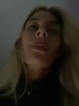 Stripchat Adult Webcam of Bellalolahot