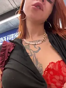 Stripchat Nude Webcam of RosieDesire