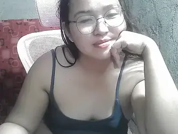 Stripchat Adult Video Chat of wildchinita00