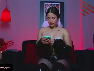 Stripchat Sex Cam of selena_rogue