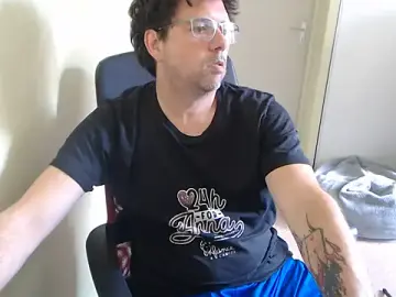 Stripchat Best Webcam of blueandwhite1