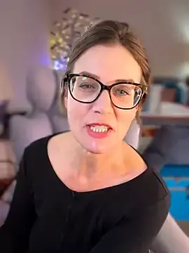 Stripchat Live Sex of MaiseKnox