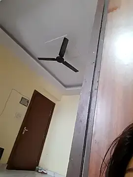 Stripchat Live Sex Cam of sexy_shital