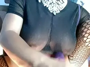 Stripchat Live Sex Cam of GorgeousHotCum