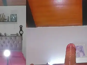 Stripchat Free Live Porn of sharlotte_funny