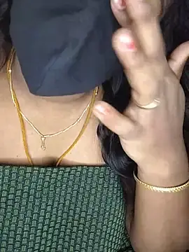 Stripchat Live Sex Cam of tamil_butterfly