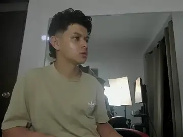 Stripchat Free Porn Cam of NathanBroks