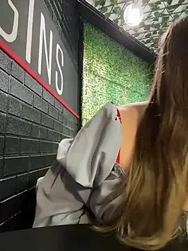 Stripchat Free Porn Cam of PumaShyXD