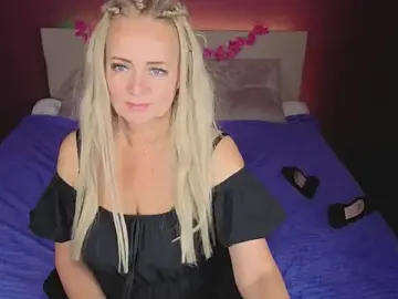 Stripchat Live Sex Cam of Ingrid_Eriksen