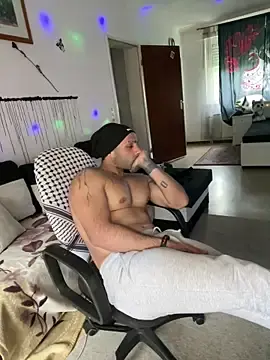 Stripchat Live Sex of Mohdollmen