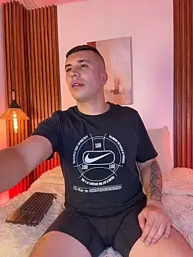 Stripchat Nude Webcam of Diiego_Axel