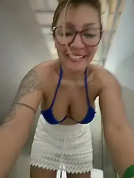 Stripchat Adult Webcams of DIANITA_1988