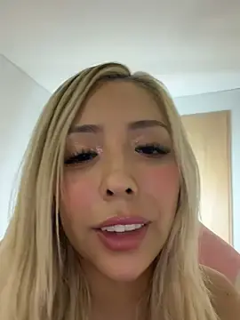 Stripchat Live Porn of Sofy_Softtt