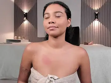 Stripchat Live Sex Cam of Zafiiraa