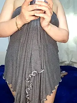 Stripchat Best live sex cam show of linakhalifa