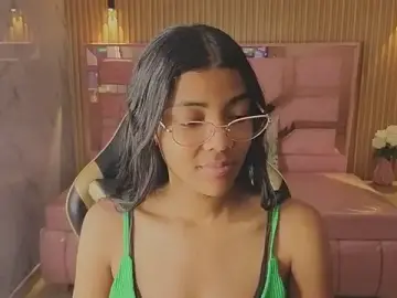 Stripchat Live Sex Cam of valentina_gomez_s
