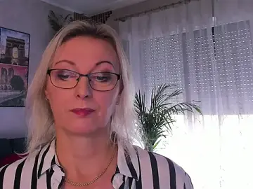 Stripchat Best Webcam of vanessa_chat