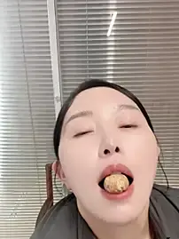 Stripchat Live Sex of lylxili