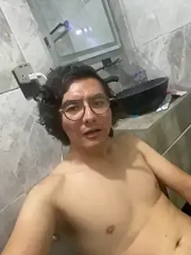 Stripchat Live Sex Cam of long_nigth