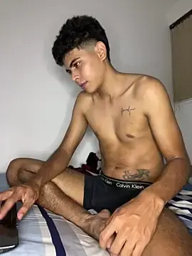 Stripchat Best live sex cam show of dark_hunter25