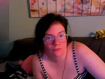 Stripchat Adult Video Chat of EverlyRays