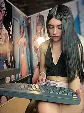 Stripchat Sex Cam of Nicolle_Quiintero