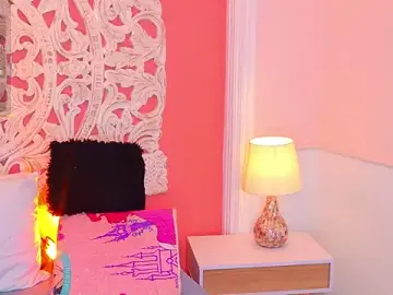 Stripchat Sex Cam of MalaikaBrown