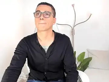 Stripchat Nude Webcam of jax_fire