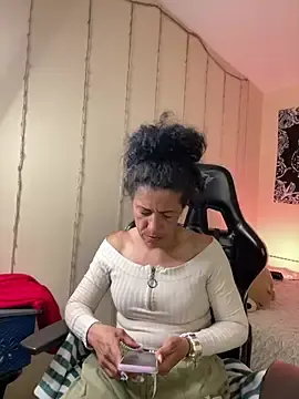 Stripchat Free Live Porn of victorya_milf